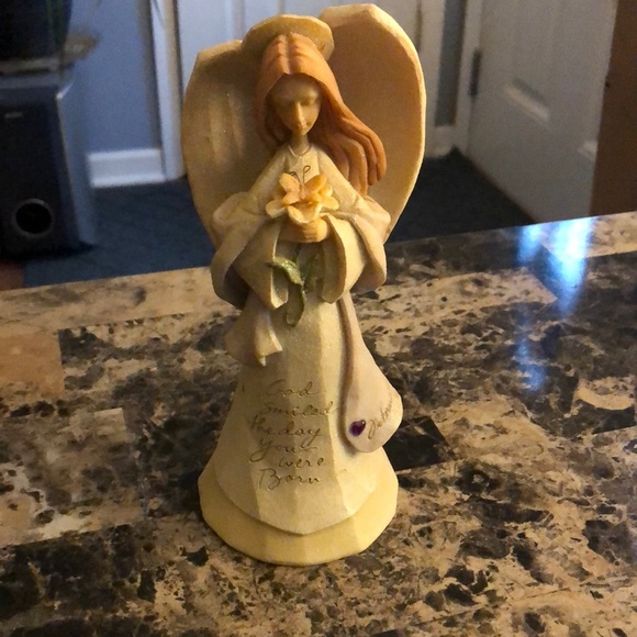 Karen Hahn Angel with February birthstone - Picture 1 of 4